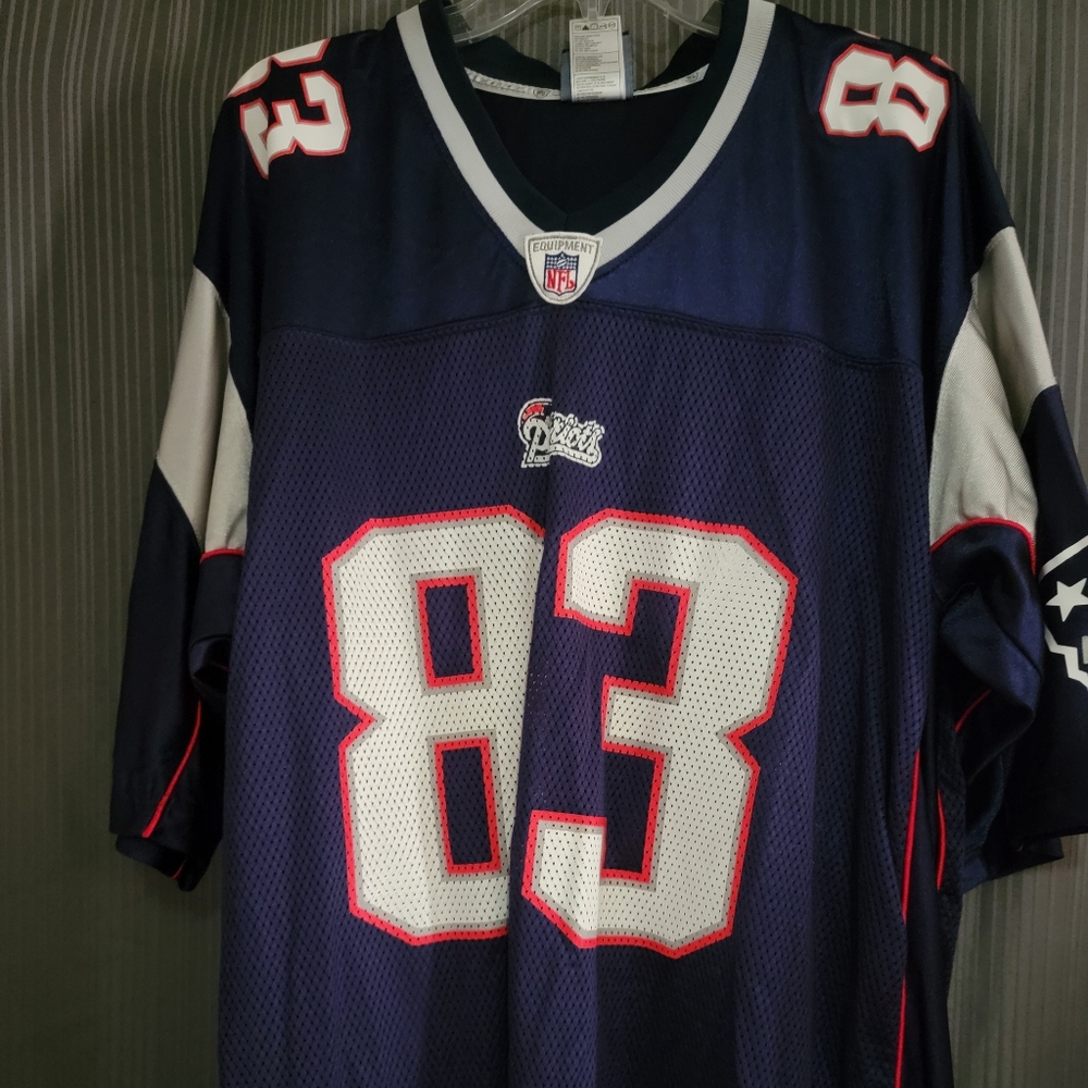 Blue Wes Welker Patriots Jersey - Picture 2 of 5